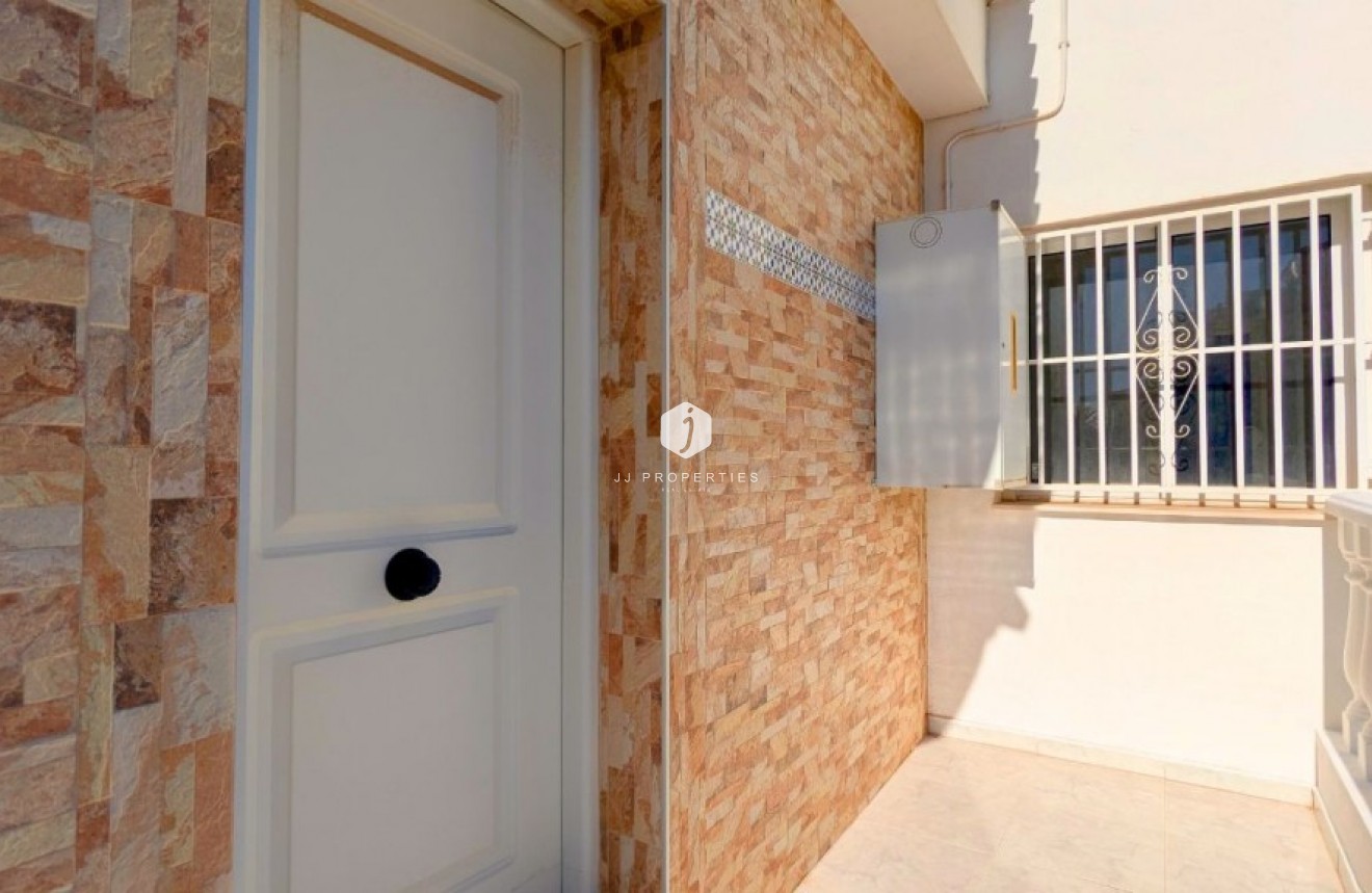 Segunda mano - Villa -
Ciudad Quesada - Costa Blanca