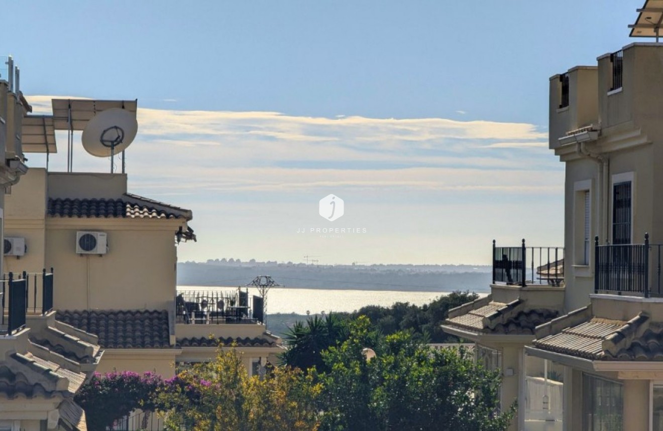 Segunda mano - Villa -
Ciudad Quesada - Costa Blanca