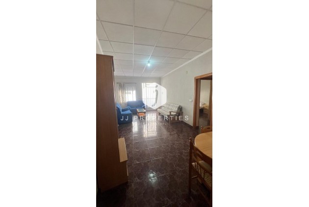 Segunda mano - Chalet -
Torrevieja - Estacion de autobuses