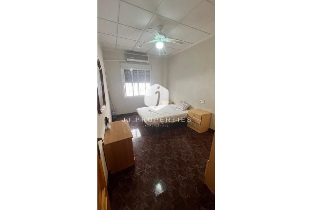 Segunda mano - Chalet -
Torrevieja - Estacion de autobuses