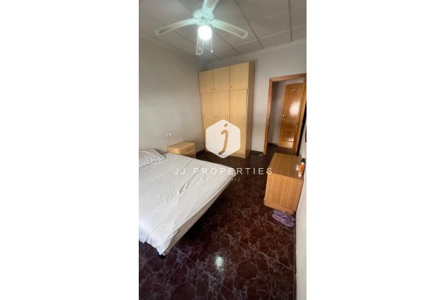 Segunda mano - Chalet -
Torrevieja - Estacion de autobuses