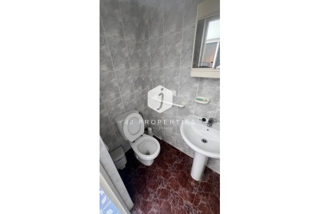 Segunda mano - Chalet -
Torrevieja - Estacion de autobuses