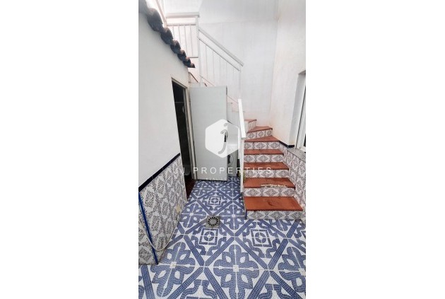 Segunda mano - Chalet -
Torrevieja - Estacion de autobuses