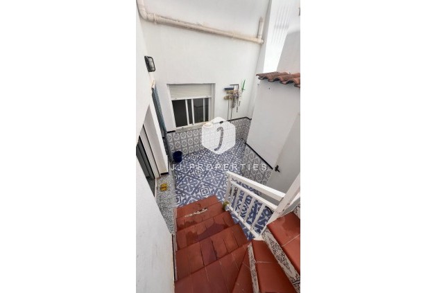 Segunda mano - Chalet -
Torrevieja - Estacion de autobuses