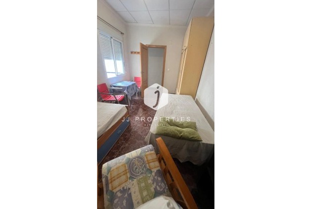 Segunda mano - Chalet -
Torrevieja - Estacion de autobuses