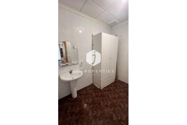 Segunda mano - Chalet -
Torrevieja - Estacion de autobuses