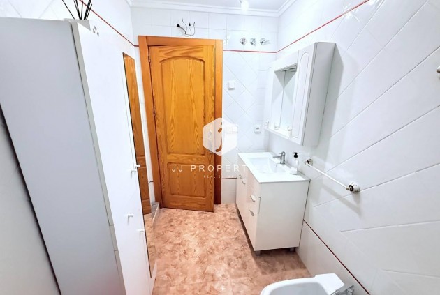 D'occasion - Appartement -
Torrevieja - La Mata