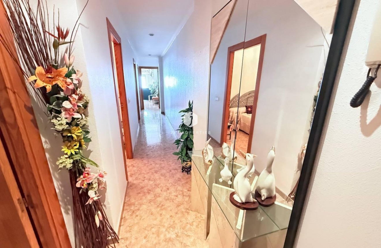 D'occasion - Appartement -
Torrevieja - La Mata