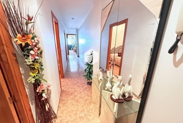 D'occasion - Appartement -
Torrevieja - La Mata