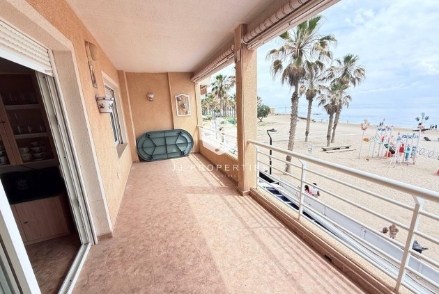D'occasion - Appartement -
Torrevieja - La Mata