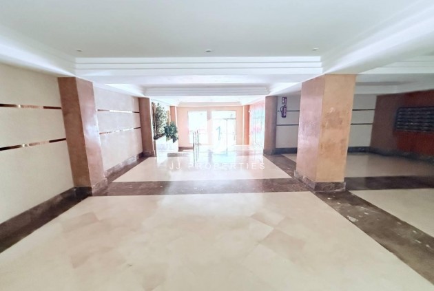 D'occasion - Appartement -
Torrevieja - La Mata