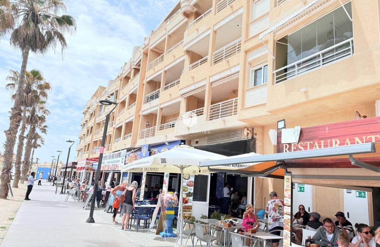 D'occasion - Appartement -
Torrevieja - La Mata