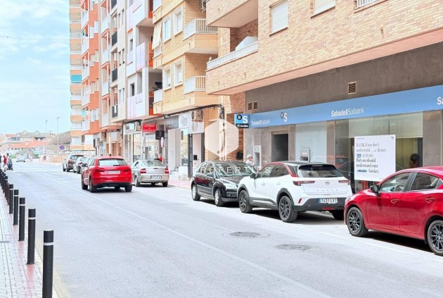 D'occasion - Appartement -
Torrevieja - La Mata