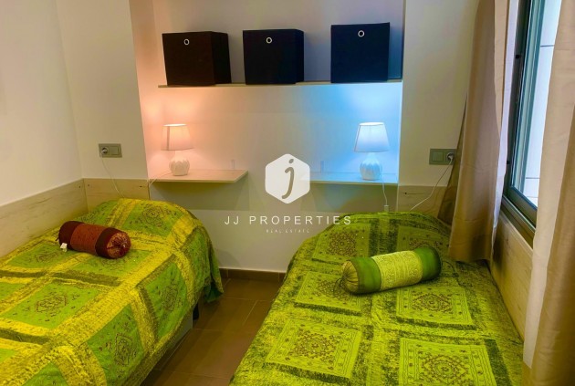 Segunda mano - Apartamento / piso -
Guardamar del Segura - Pueblo