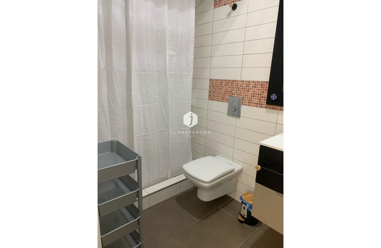 Segunda mano - Apartamento / piso -
Guardamar del Segura - Pueblo