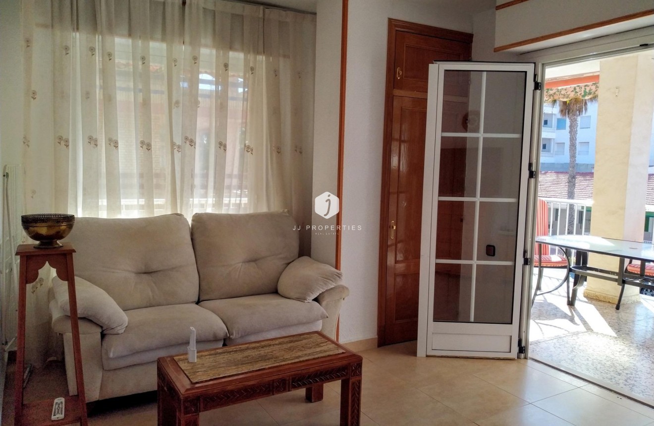 Segunda mano - Apartamento / piso -
Torrevieja - Playa de los Naufragos