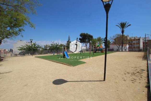 Segunda mano - Chalet -
Guardamar del Segura - Centro