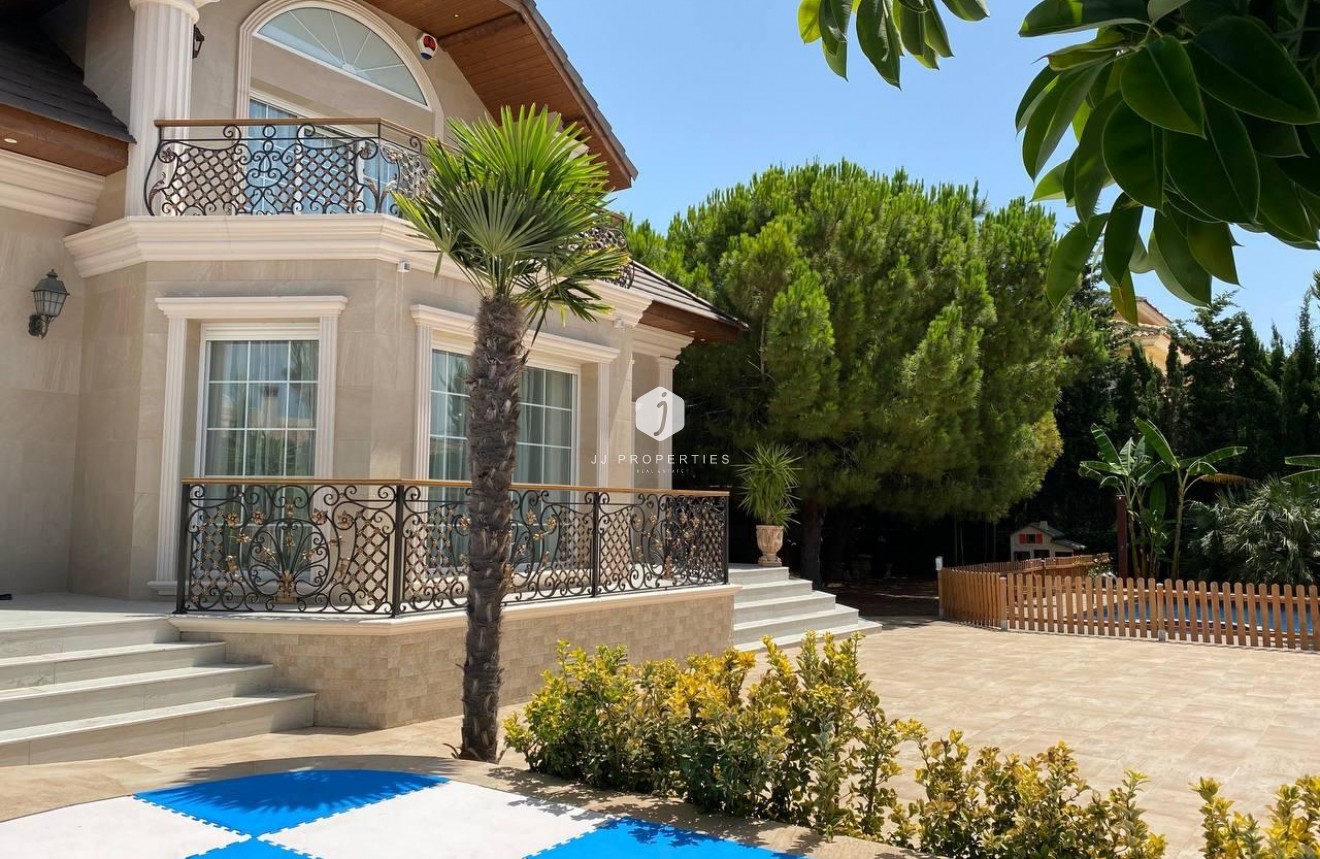 Segunda mano - Villa -
Benijofar - Ciudad Quesada