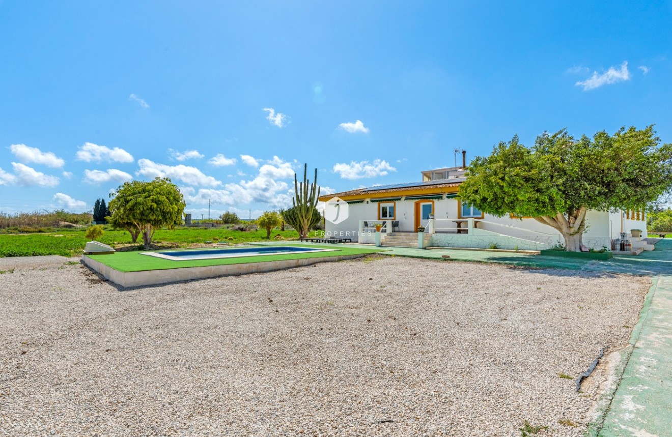 Segunda mano - Villa -
Los Montesinos - Costa Blanca