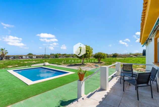 Segunda mano - Villa -
Los Montesinos - Costa Blanca