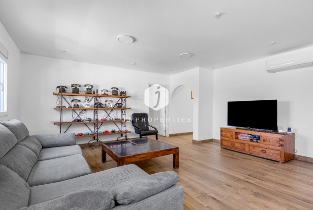 Segunda mano - Villa -
Los Montesinos - Costa Blanca