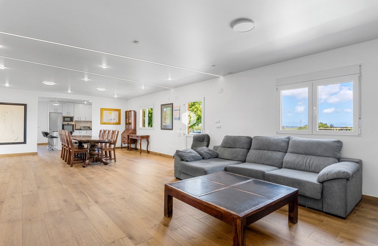 Segunda mano - Villa -
Los Montesinos - Costa Blanca