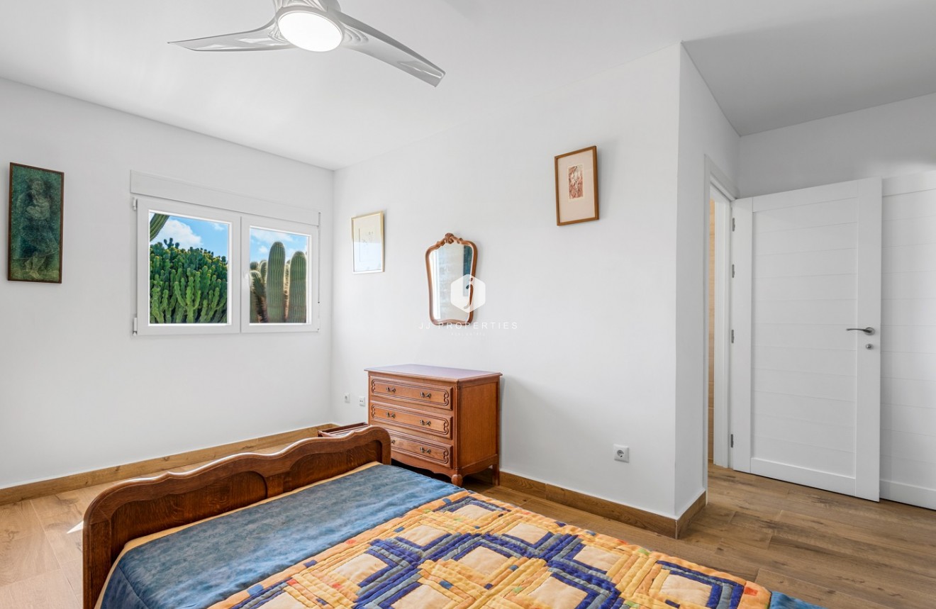 Segunda mano - Villa -
Los Montesinos - Costa Blanca