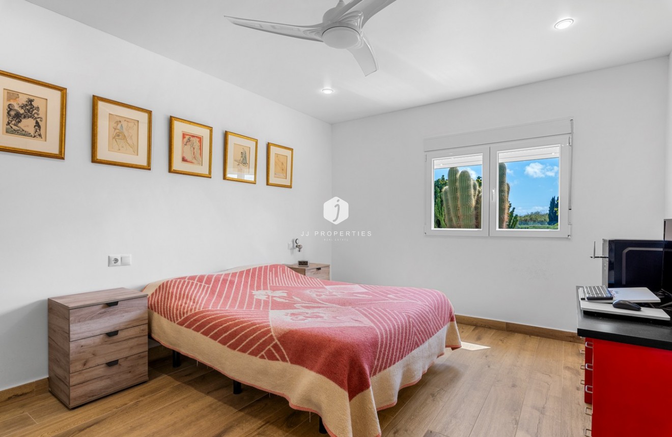 Segunda mano - Villa -
Los Montesinos - Costa Blanca