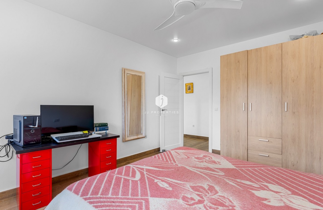 Segunda mano - Villa -
Los Montesinos - Costa Blanca