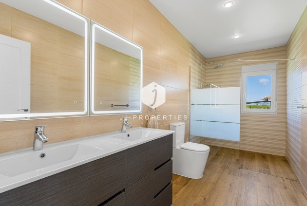 Segunda mano - Villa -
Los Montesinos - Costa Blanca