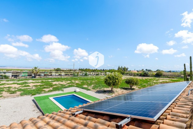 Segunda mano - Villa -
Los Montesinos - Costa Blanca