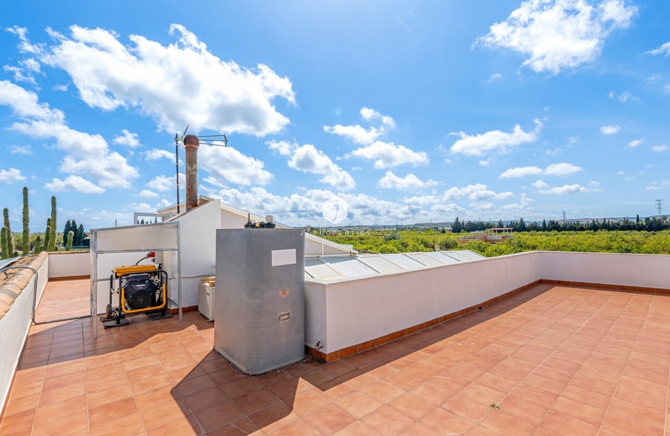 Segunda mano - Villa -
Los Montesinos - Costa Blanca