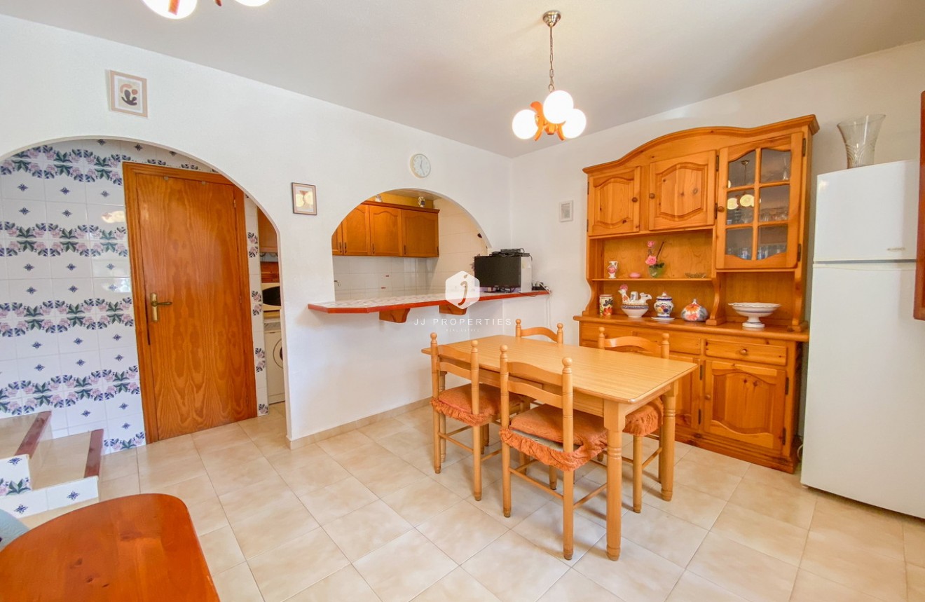 D'occasion - Chalet -
Los Balcones - Costa Blanca