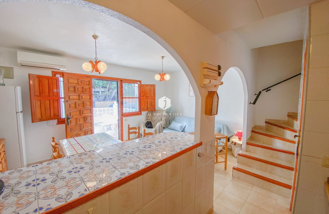 D'occasion - Chalet -
Los Balcones - Costa Blanca