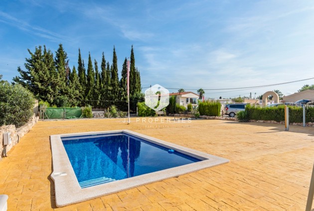 Segunda mano - Villa -
Los Montesinos - Costa Blanca