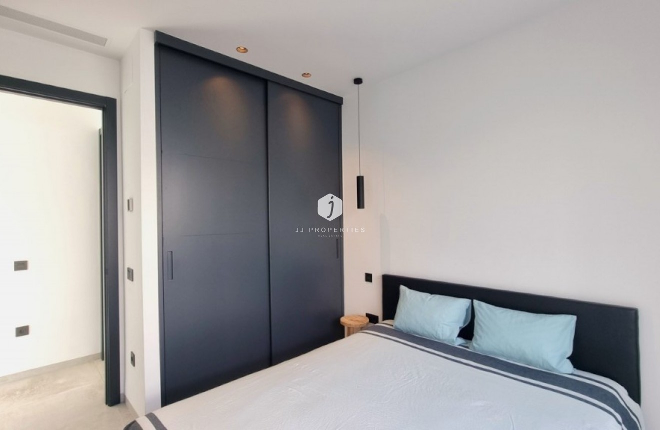 Segunda mano - Villa -
Rojales - Inland