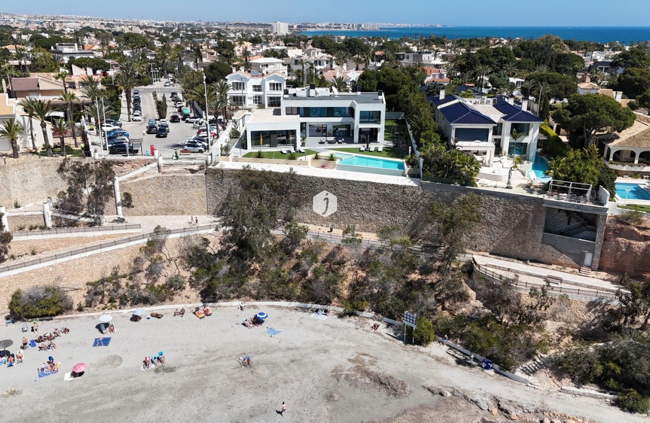 Segunda mano - Villa -
Cabo Roig - Costa Blanca