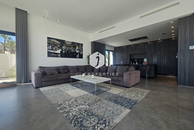 Segunda mano - Villa -
Cabo Roig - Costa Blanca