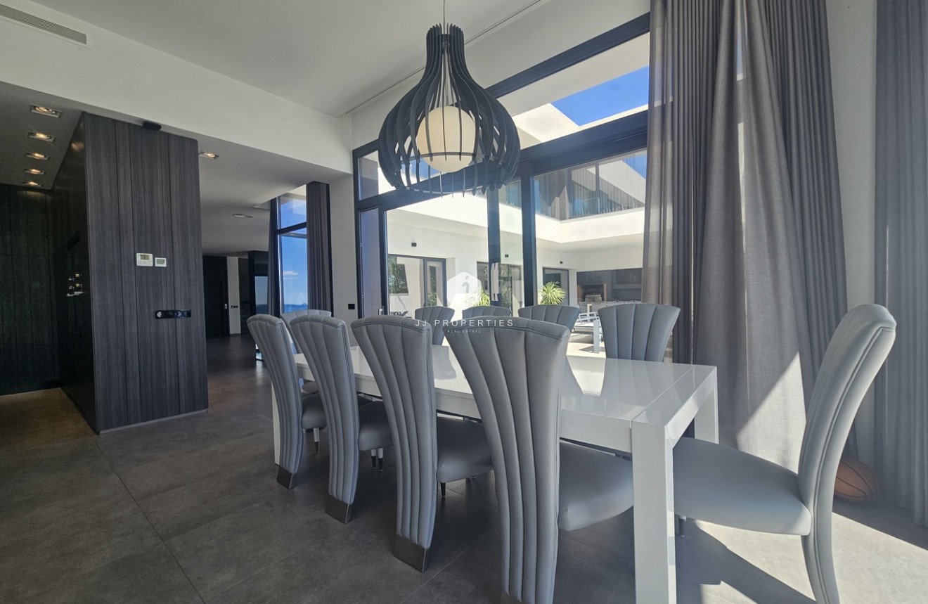 Segunda mano - Villa -
Cabo Roig - Costa Blanca