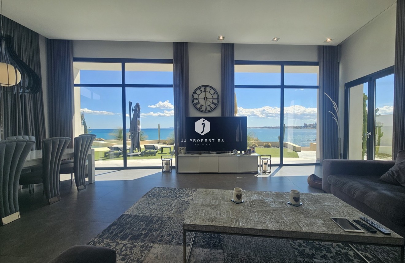 Segunda mano - Villa -
Cabo Roig - Costa Blanca