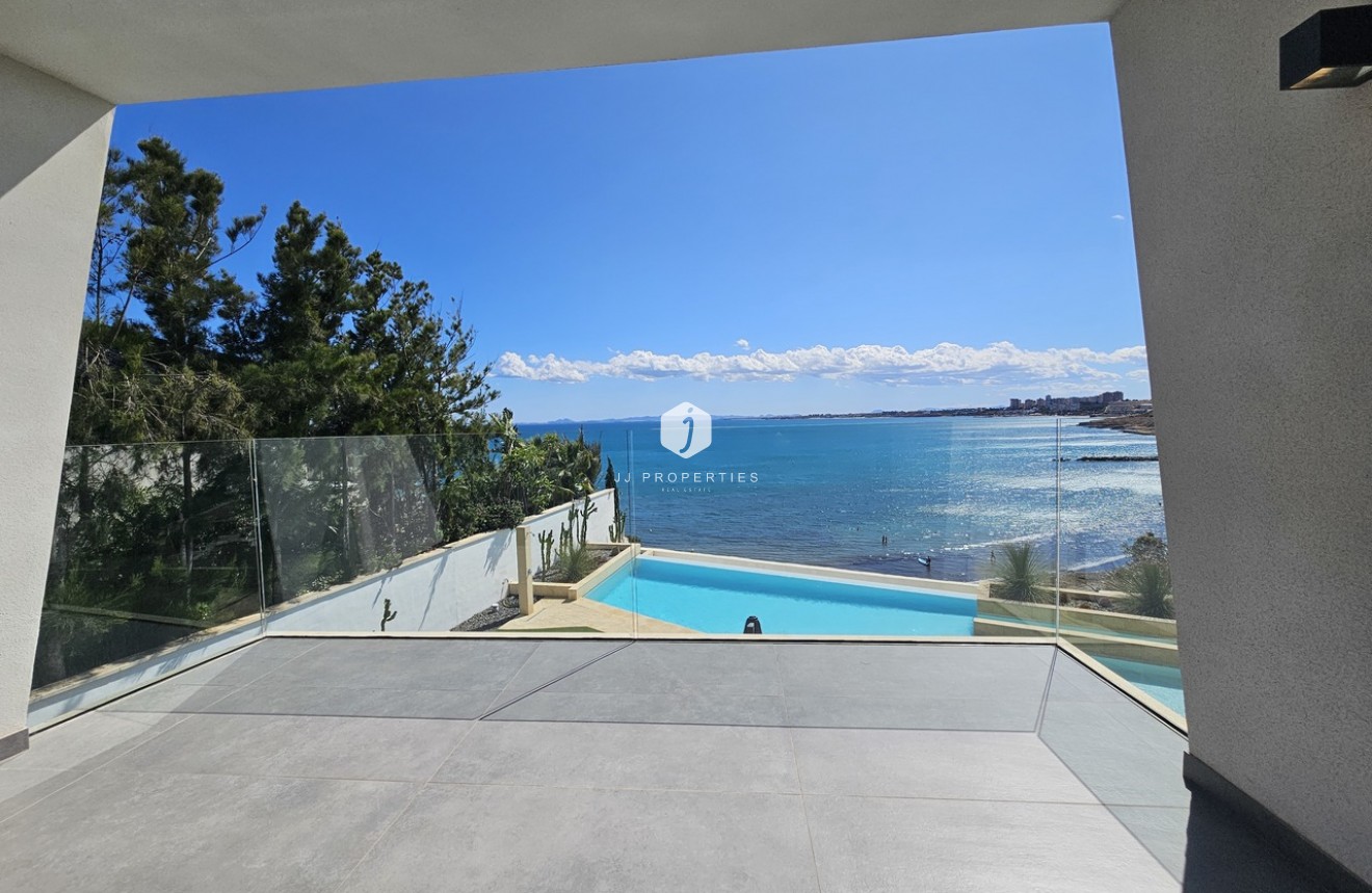 Segunda mano - Villa -
Cabo Roig - Costa Blanca