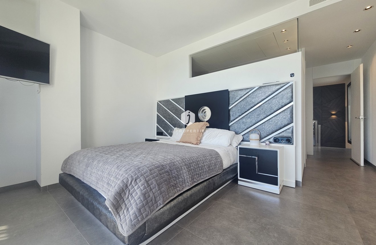 Segunda mano - Villa -
Cabo Roig - Costa Blanca