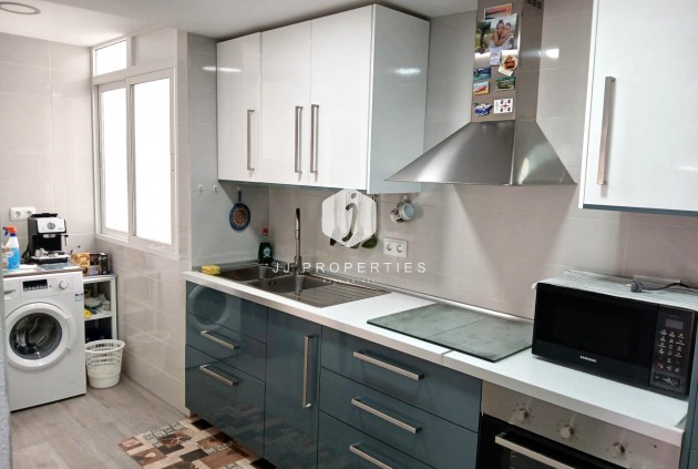 Segunda mano - Apartamento / piso -
Torrevieja - Playa del Cura