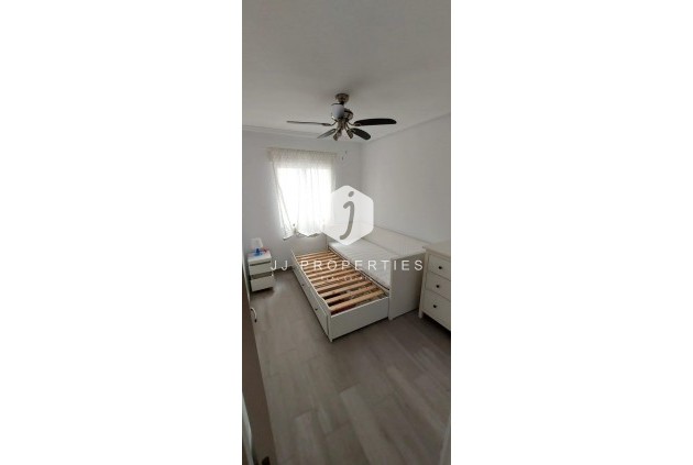 Segunda mano - Apartamento / piso -
Torrevieja - Playa del Cura