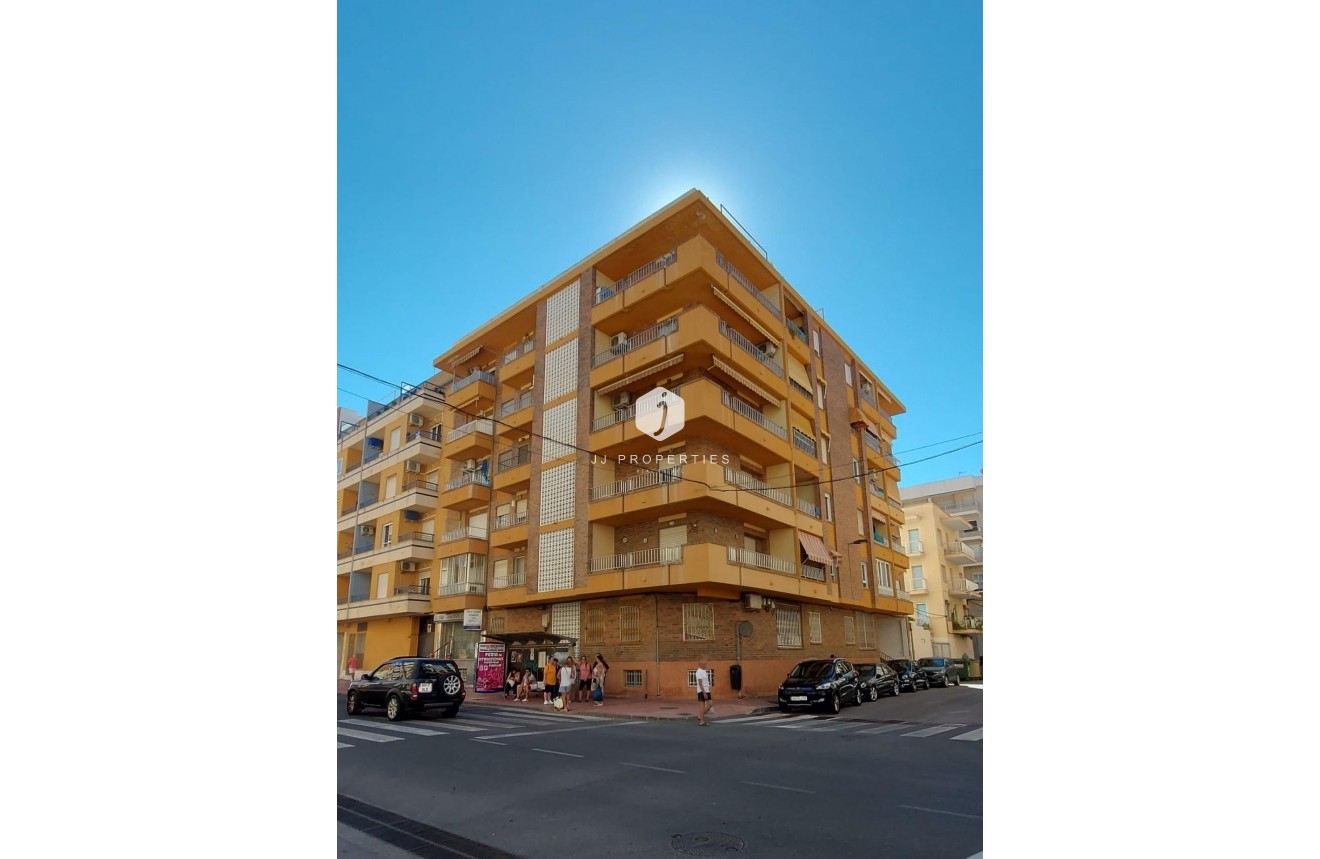 Segunda mano - Apartamento / piso -
Torrevieja - Playa del Cura