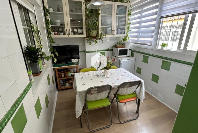 Segunda mano - Villa -
Los Montesinos - Costa Blanca