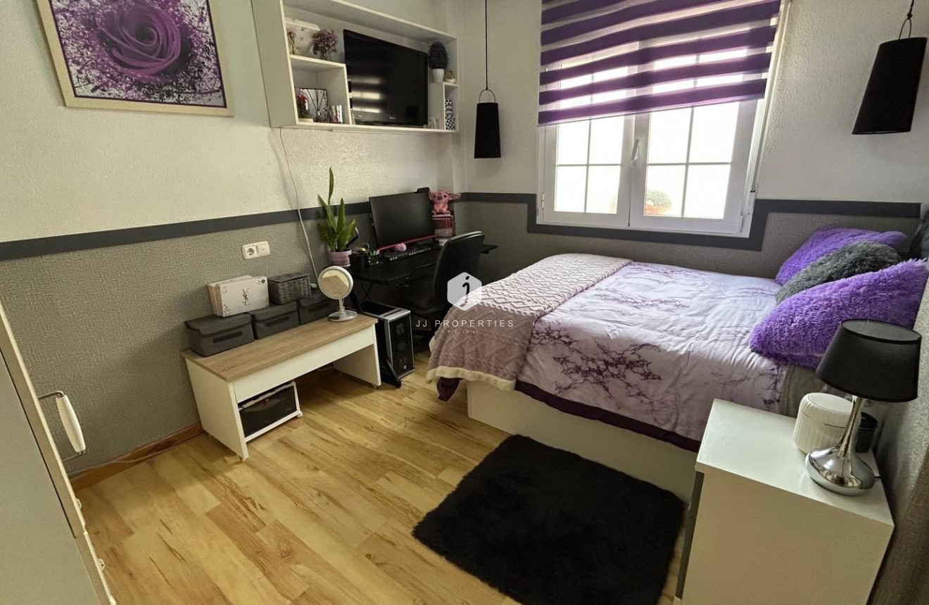 Segunda mano - Villa -
Los Montesinos - Costa Blanca