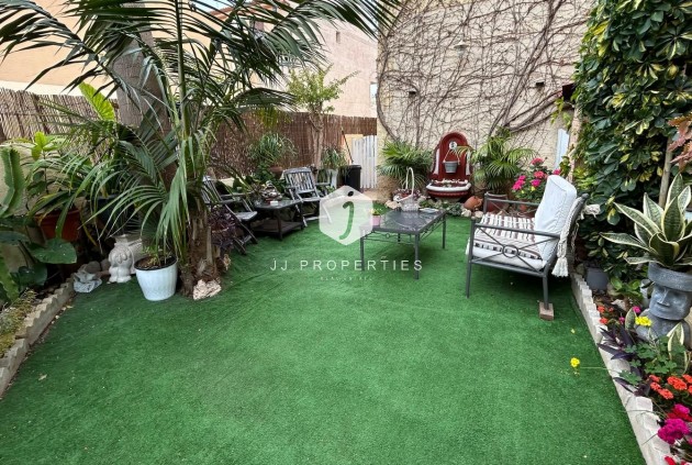 Segunda mano - Villa -
Los Montesinos - Costa Blanca