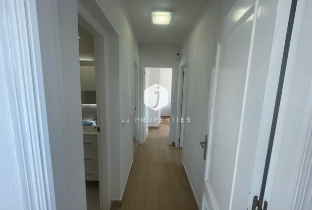 Segunda mano - Villa -
Playa Flamenca - Costa Blanca