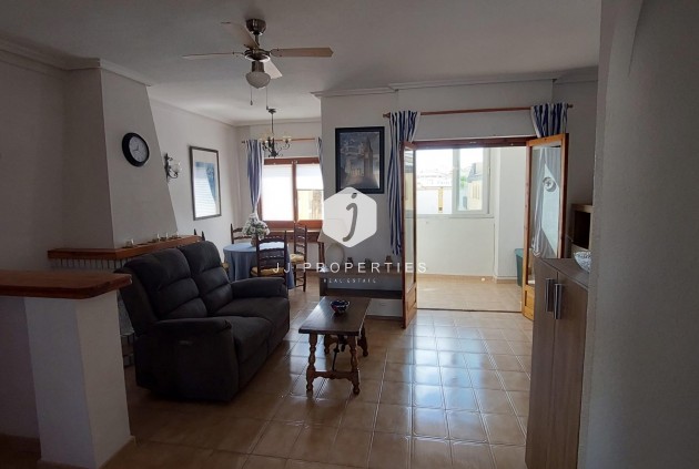 Resale - Apartment / flat -
Torrevieja - Punta prima